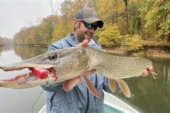 Kayak Pike Fishing: Tips & Gear | Certified Kayak Fishing Instructor – Learn Kayak Angling with Expert Guidance